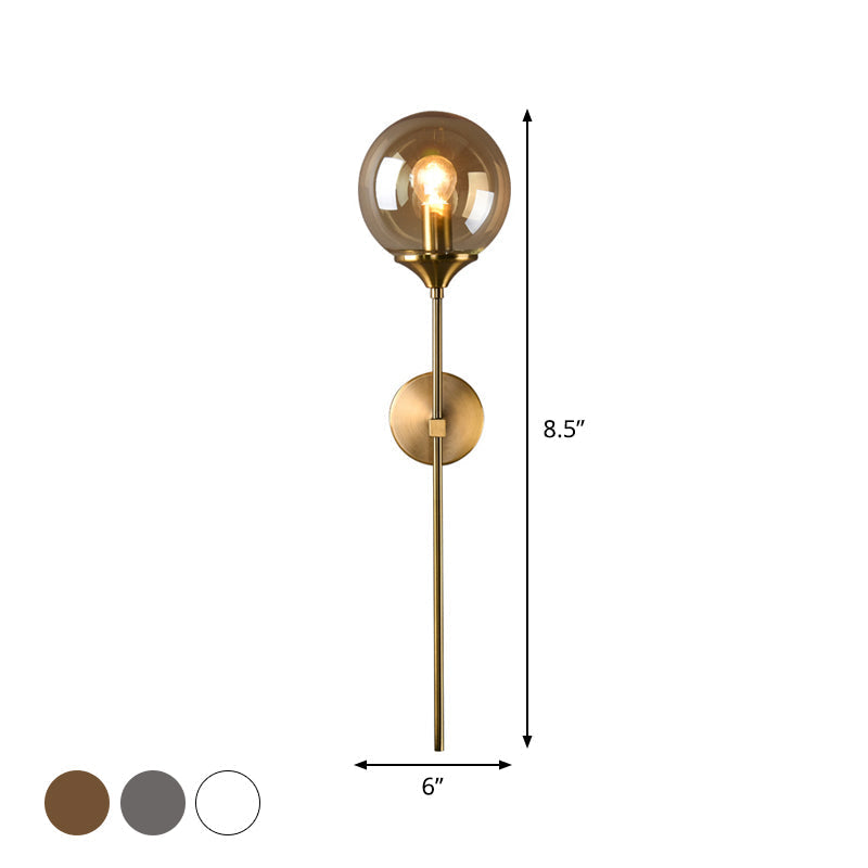 Ball Shade Pencil-Arm Wandverlichting Postmodern Duidelijk/Amber/Rookgrijs Glas Enkele Messing Wandlamp