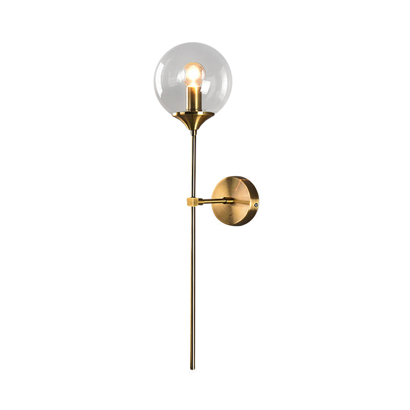 Ball Shade Pencil-Arm Wandverlichting Postmodern Duidelijk/Amber/Rookgrijs Glas Enkele Messing Wandlamp