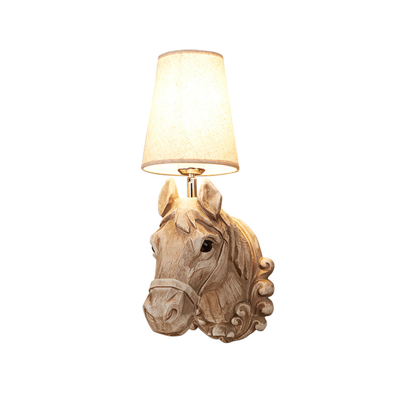 Art Deco Paardenkop Wandlamp Hars 1-Licht Restaurant Wand Gemonteerde Verlichting met Kegel Shade in Lichtbruin