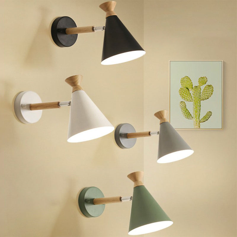 IJzeren Conische Wandlamp Hedendaagse 1 Lamp Wandverlichting Ideeën met Houten Bovenkant