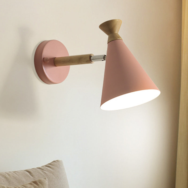 IJzeren Conische Wandlamp Hedendaagse 1 Lamp Wandverlichting Ideeën met Houten Bovenkant