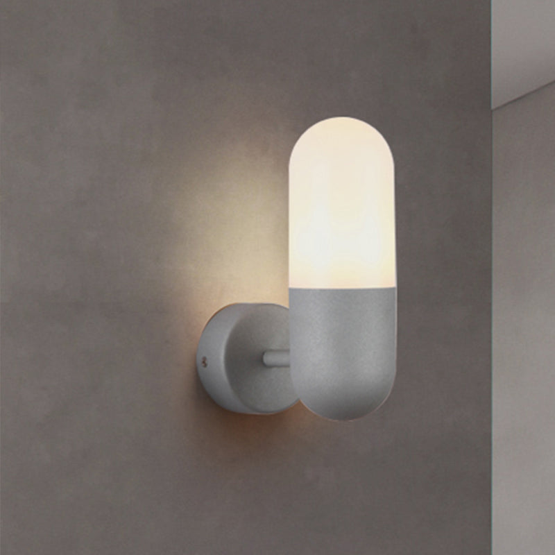 Capsule Metalen Wandlamp Postmodern 1 Licht Zwart/Grijs/Wit Wandgemonteerde Lamp voor Slaapkamer
