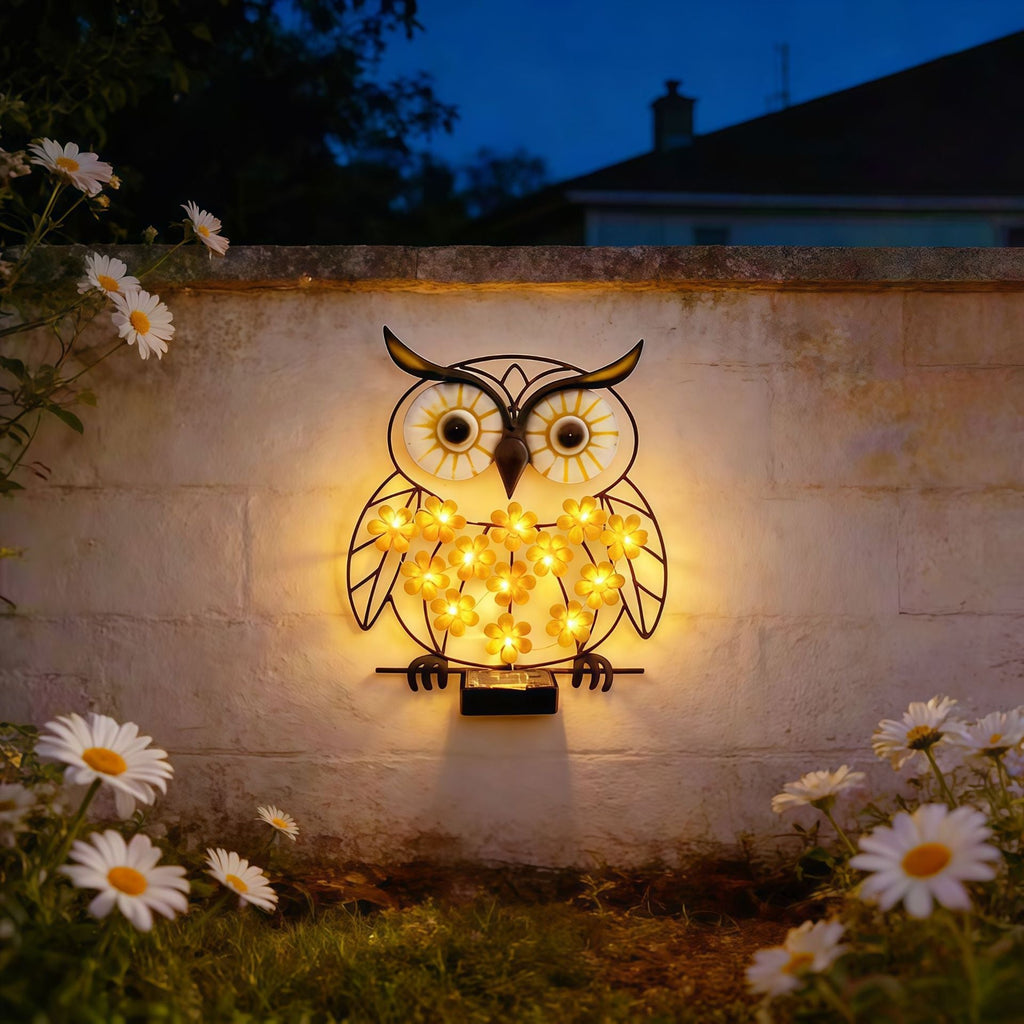 Metalen Uil Wanddecoratie Met Zonne-energie Aangedreven LED Bloemige Lichten En IJzeren Frame Troscana