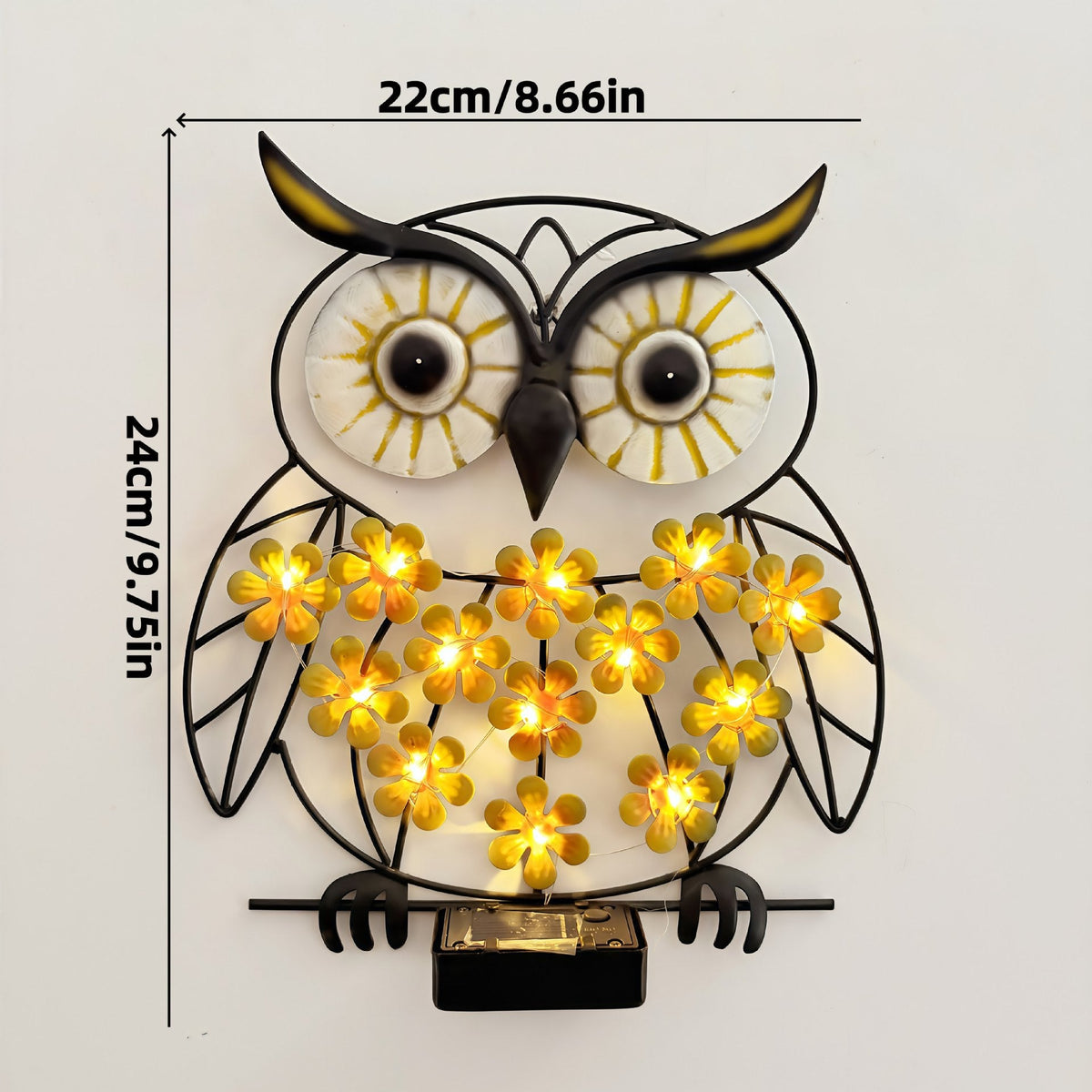 Metalen Uil Wanddecoratie Met Zonne-energie Aangedreven LED Bloemige Lichten En IJzeren Frame Troscana