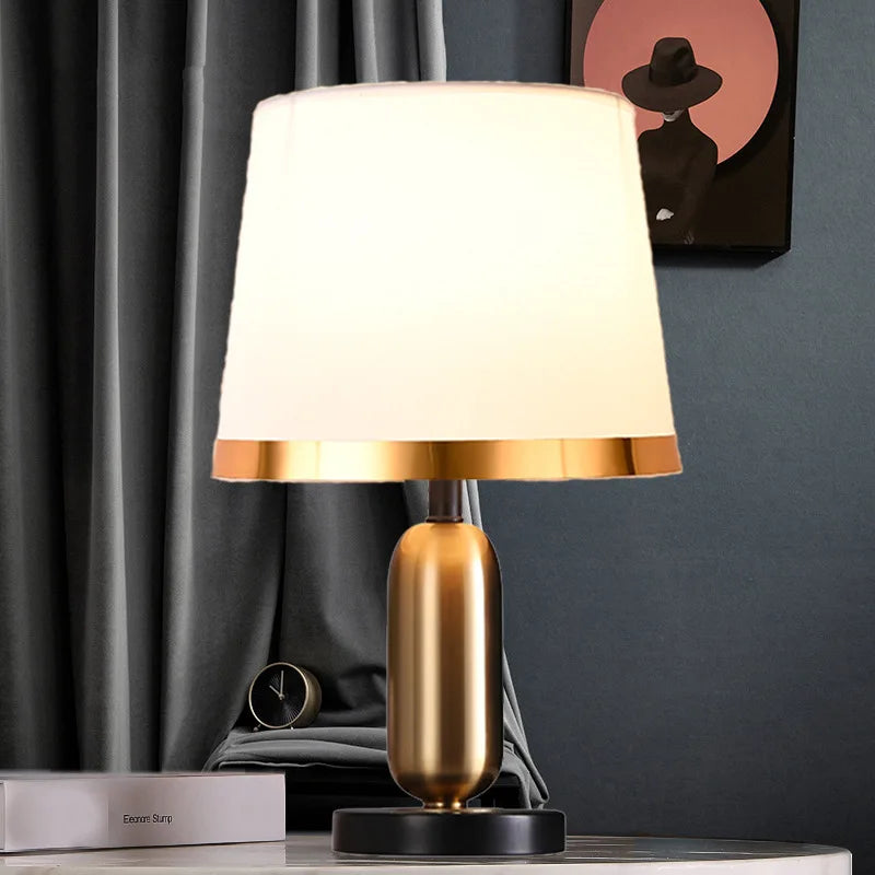 Europese Retro Slaapkamer Nachttafel Lamp - Moderne Amerikaanse Decoratieve Verlichtingsarmatuur