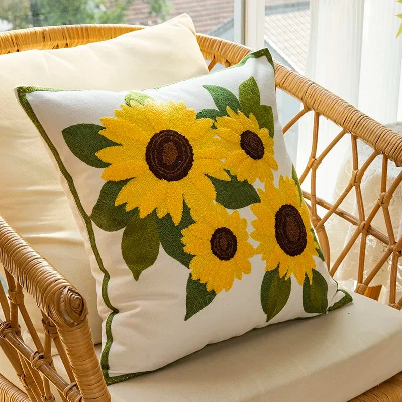 Katoenen Geborduurd Decoratief Kussen 45x45 cm met Zonnebloem Patroon