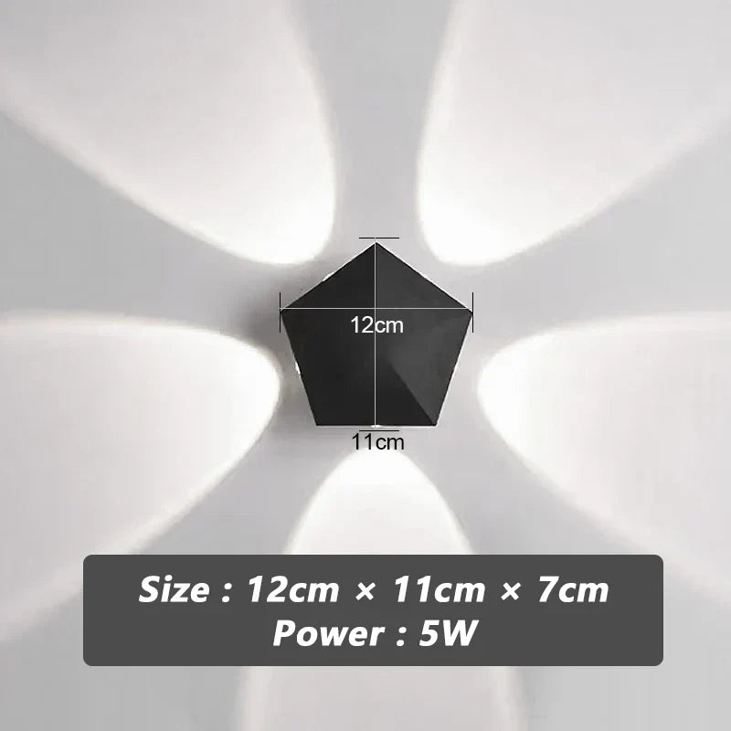 Zwarte Prism Ambient Minimal Wandlamp