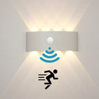 Lichaamsbewegingssensor Wandlamp Waterdicht Buitenshuis LED Wandlamp Op Neer Glanzende Lampen Tuin Yard Inductie Gang Wandlamp