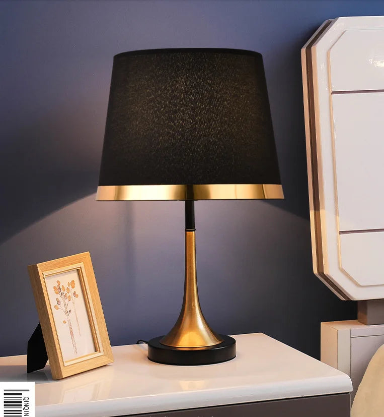 Europese Retro Slaapkamer Nachttafel Lamp - Moderne Amerikaanse Decoratieve Verlichtingsarmatuur