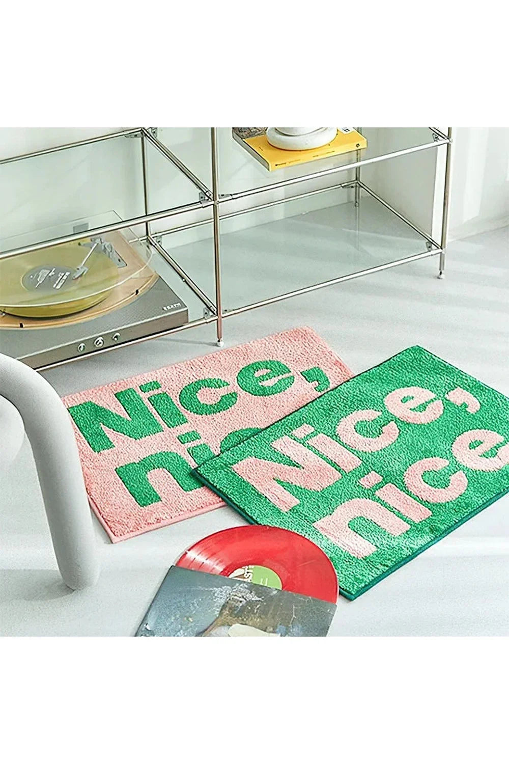 minimalistische area rug