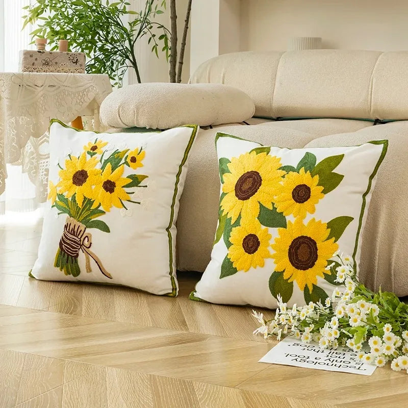 Katoenen Geborduurd Decoratief Kussen 45x45 cm met Zonnebloem Patroon
