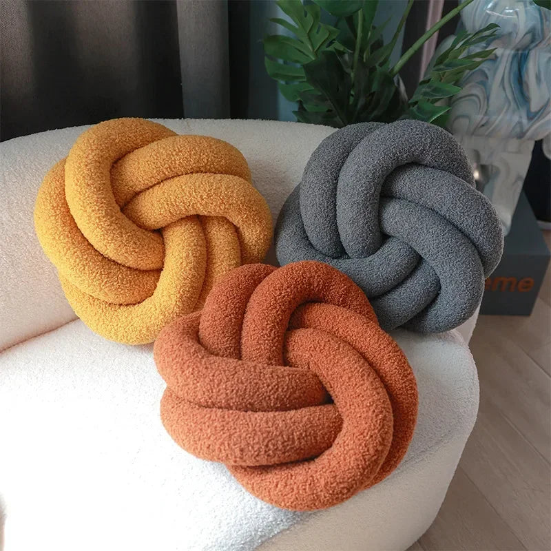 Nordic Cotton Boucle Knopenkussen | Troscana
