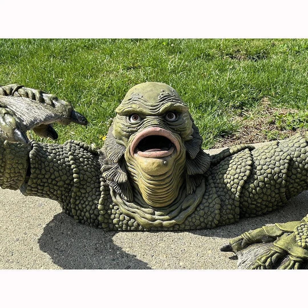 Kreatur The Black Lagoon Grab sculpturen Figuur Tuinbouw Buitenornamenten Monster Beeld Man Halloween Decoratie