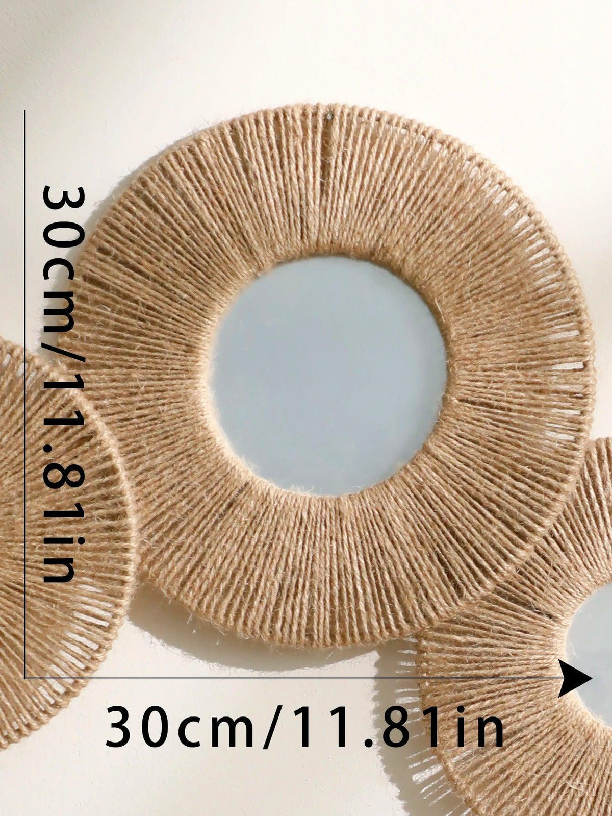 Rond decoratief wandspiegel in boho-stijl met geweven henneptouw