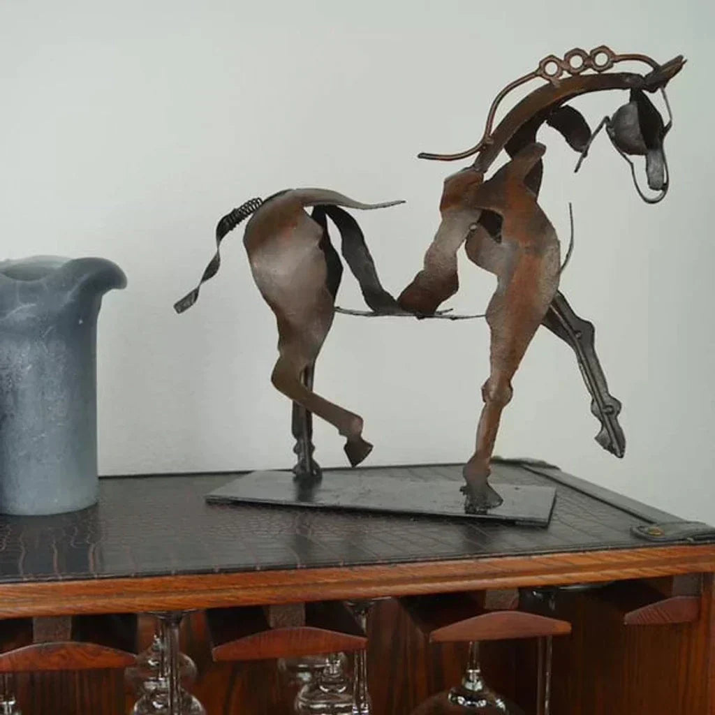 Paardensculptuur - AdonisMetaal - Rustieke Elegantie - Tijdloos Decoratief Stuk