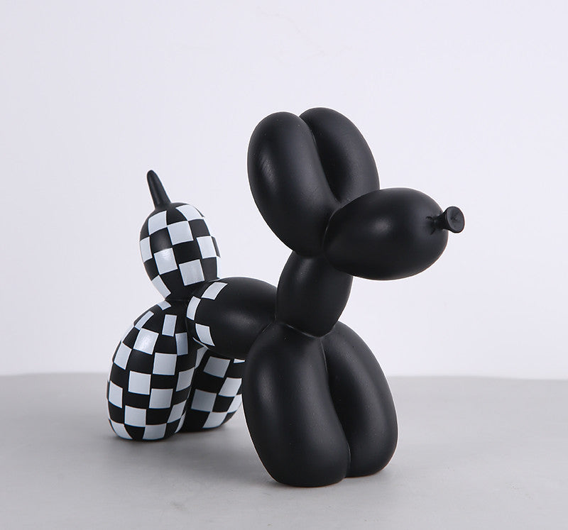 Zwart witte ballonnenhond