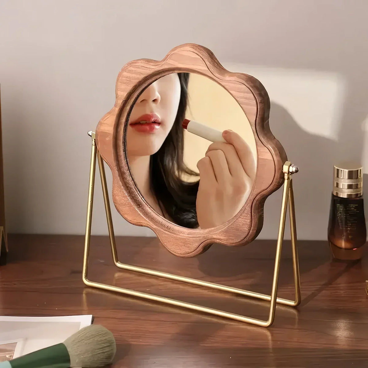 Elegante Draaibare Desktop Make-up Spiegel – Neoclassic Design
