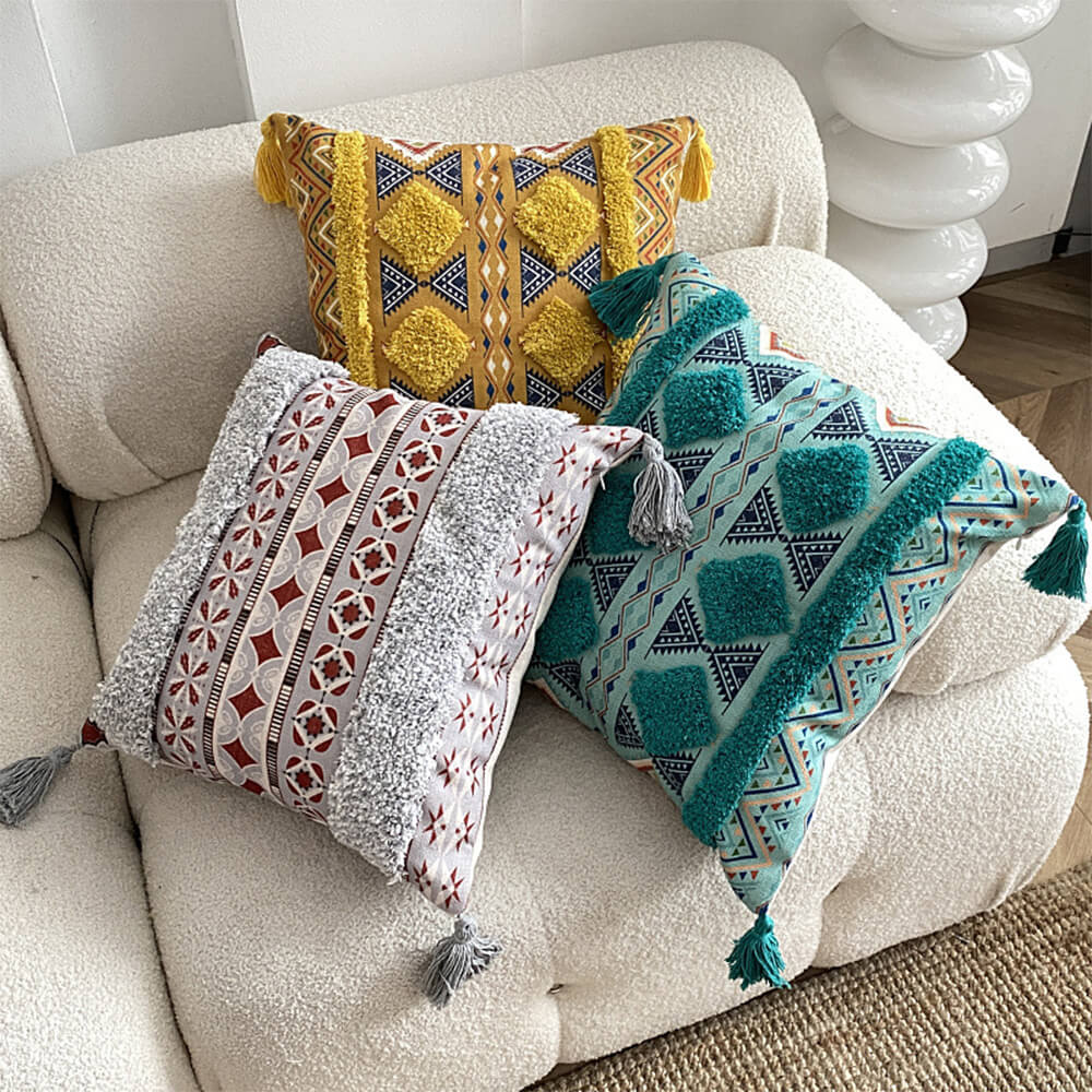 Maroccan-inspired decorative throw pillow with tassels